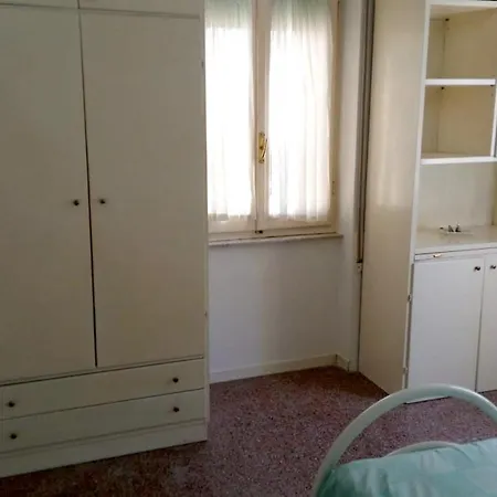 Spacious In Pescara, 120 M², Ideal For Families Lejlighed