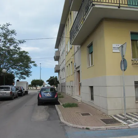 Appartamento Spacious In Pescara, 120 M², Ideal For Families *