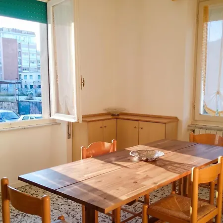 Appartamento Spacious In Pescara, 120 M², Ideal For Families Pescara