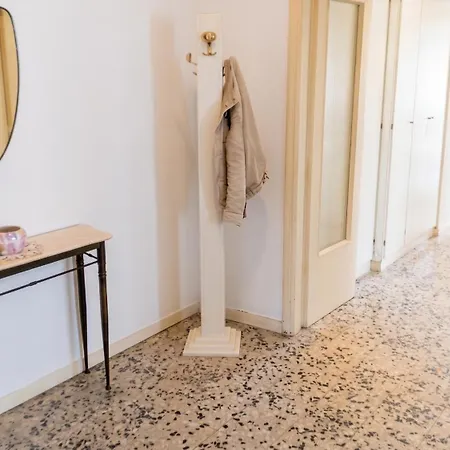 Appartamento Spacious In Pescara, 120 M², Ideal For Families *