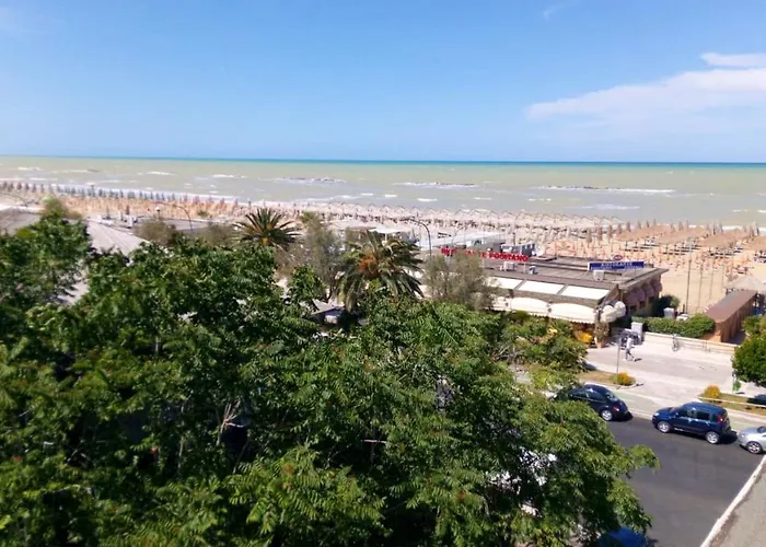 Spacious In Pescara, 120 M², Ideal For Families